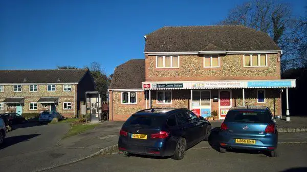 Epsom Downs station